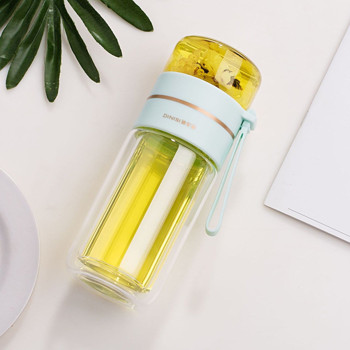 Leakproof Glass Water Bottle With Infuser Filter